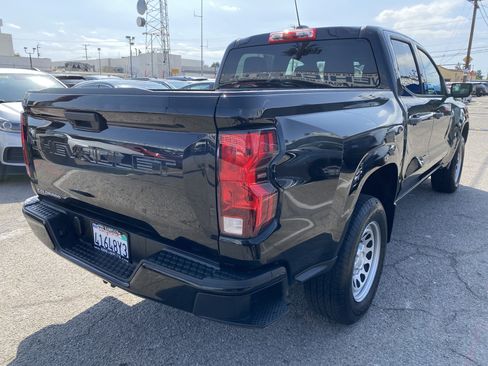 Used 2024 Chevrolet Colorado W/T RWD image 9