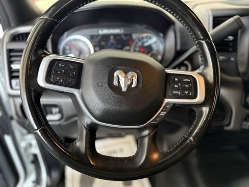 Used 2022 RAM 5500 Tradesman w/ Safety Group image 30