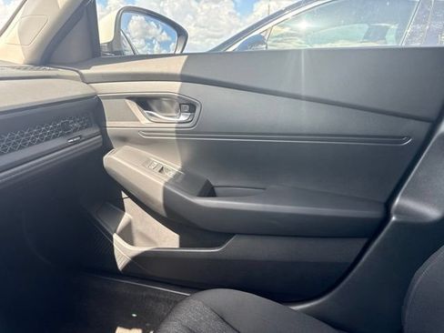 Used 2023 Honda Accord LX image 11