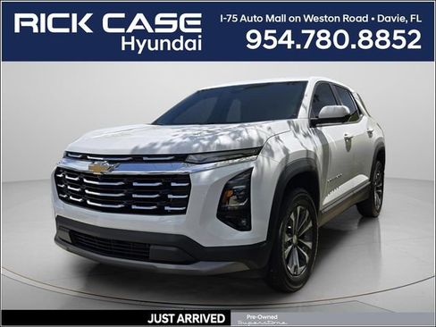 Used 2025 Chevrolet Equinox LT w/ Safety and Technology Package image 1