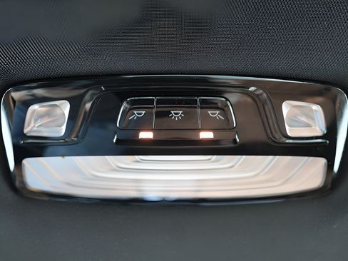 Used 2023 BMW 530i xDrive w/ Premium Package AWD/4WD image 20