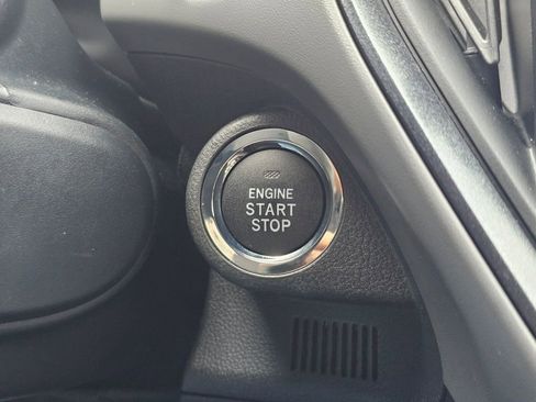 Certified 2025 Subaru Crosstrek 2.5i Limited w/ Crosstrek Mirror Package image 31