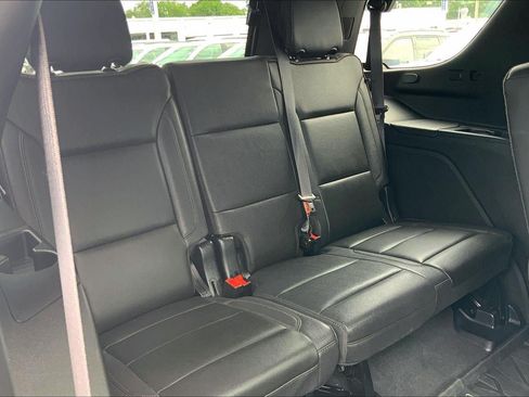 Used 2023 Chevrolet Tahoe High Country w/ Advanced Technology Package AWD/4WD image 23