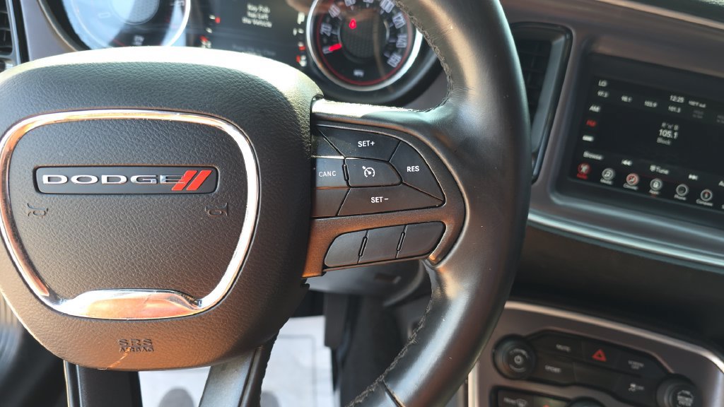 Used 2019 Dodge Challenger SXT RWD image 17
