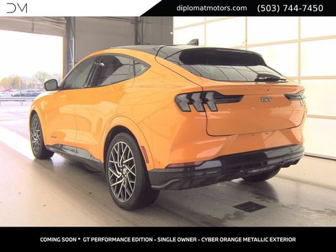 Used 2022 Ford Mustang Mach-E GT w/ GT Performance Edition AWD/4WD image 10