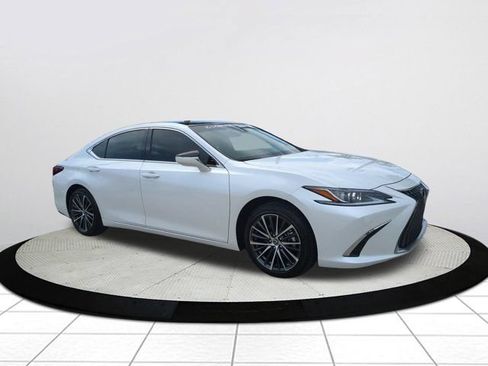 Certified 2025 Lexus ES 350 w/ Premium Package FWD image 1