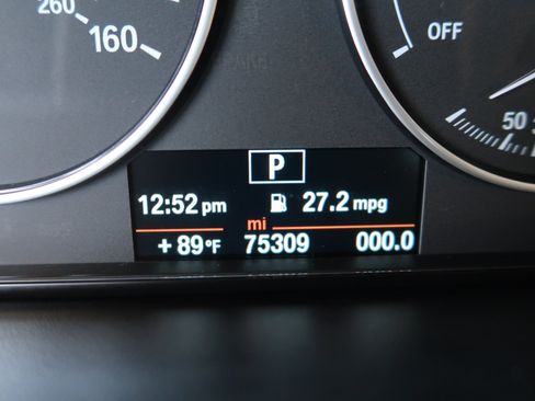 Used 2014 BMW 328i Sedan RWD image 23