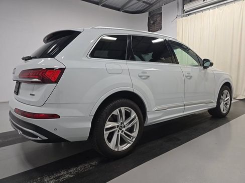 Used 2023 Audi Q7 2.0T Premium Plus w/ Premium Plus Package AWD/4WD image 4