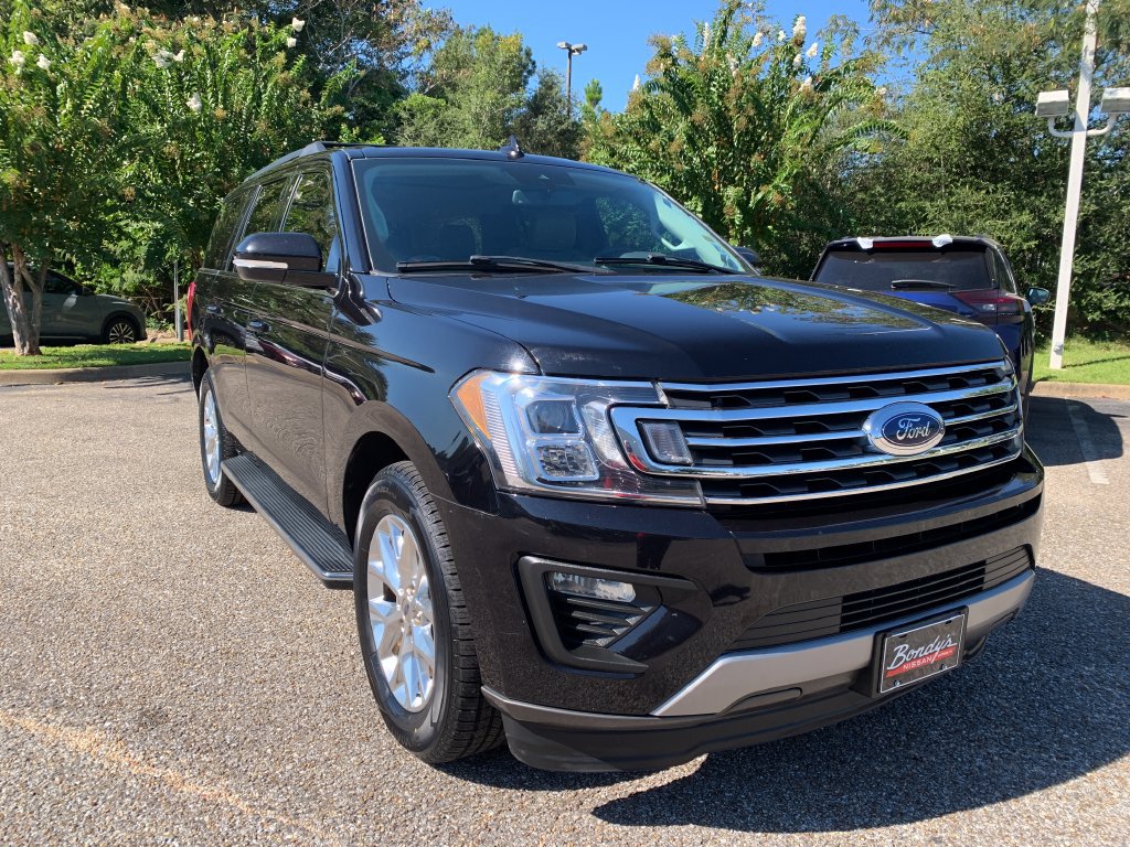 Used 2020 Ford Expedition XLT w/ Equipment Group 202A RWD image 2