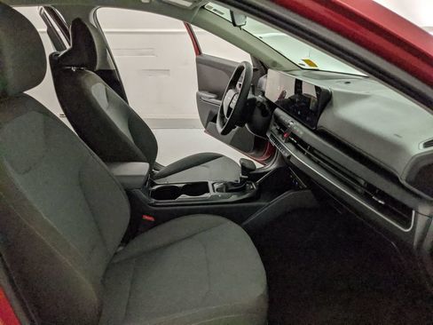 Used 2025 Kia K4 FWD image 20