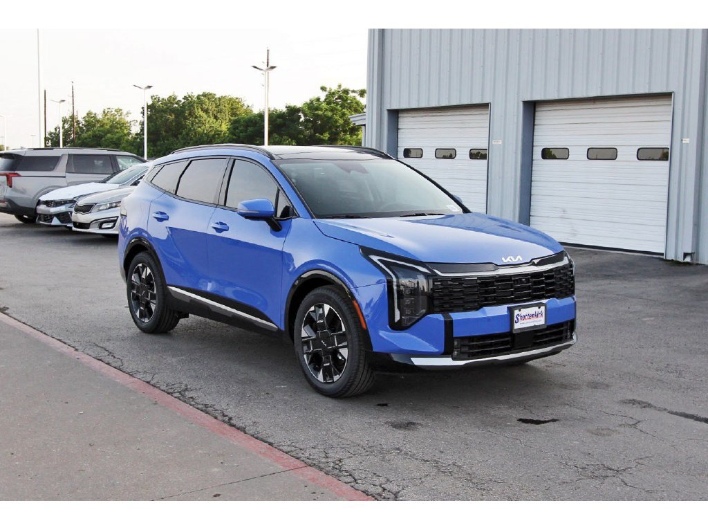 New 2026 Kia Sportage SX FWD image 3