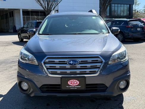 Used 2017 Subaru Outback 2.5i Premium AWD/4WD image 3