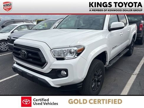 Certified 2023 Toyota Tacoma SR5 image 4