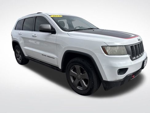 Used 2013 Jeep Grand Cherokee Trailhawk image 7