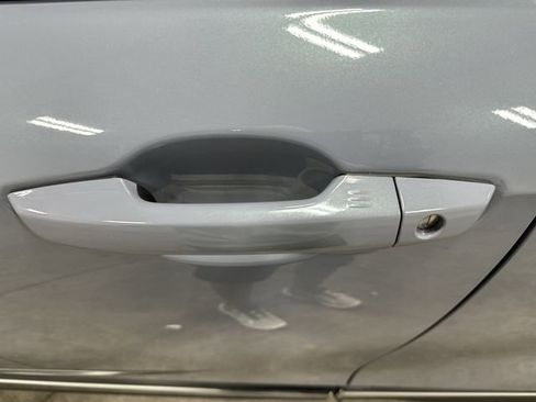 Used 2022 Honda CR-V Touring image 13