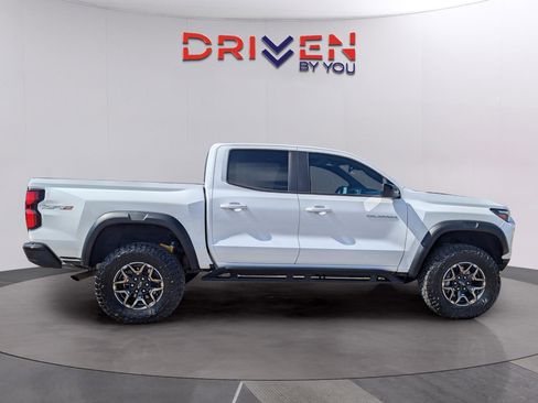 Used 2023 Chevrolet Colorado ZR2 w/ ZR2 Convenience Package III image 6