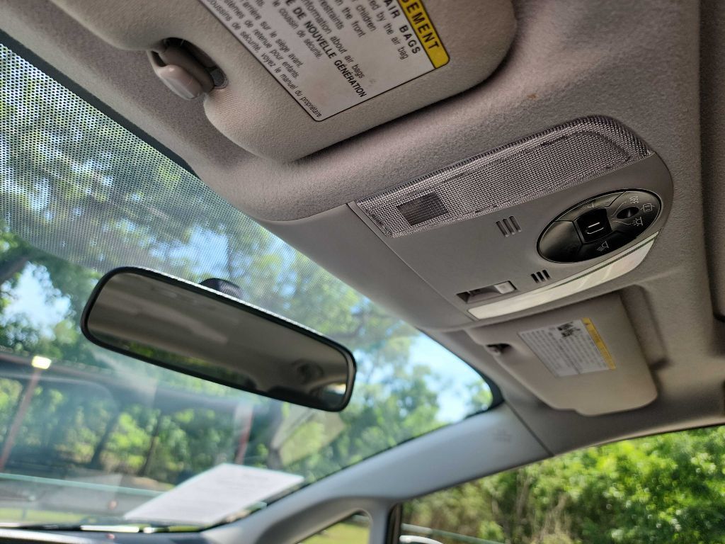 Used 2012 Toyota Prius Three w/ Solar Roof Pkg FWD image 25