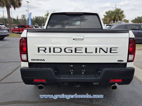 Certified 2024 Honda Ridgeline RTL image 6