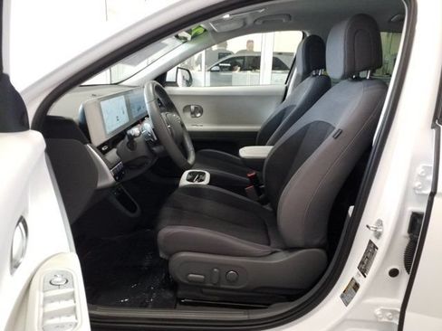 Certified 2024 Hyundai Ioniq 5 SEL RWD image 12
