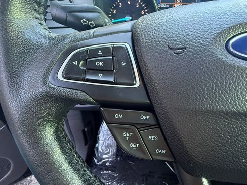 Used 2018 Ford Escape Titanium image 26