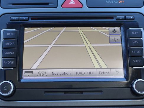Used 2011 Volkswagen Tiguan S AWD/4WD image 22