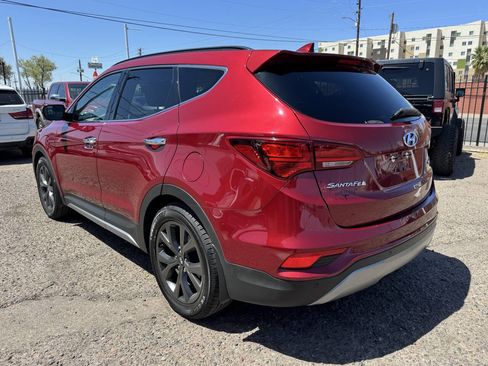 Used 2018 Hyundai Santa Fe Sport w/ Cargo Package FWD image 8