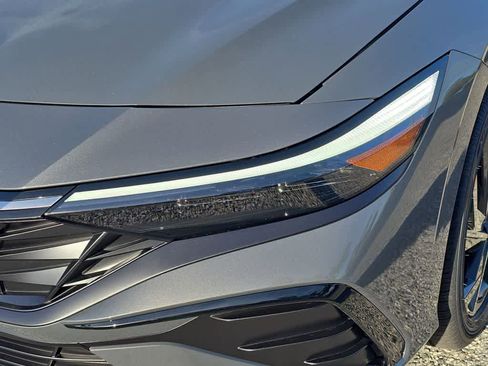 New 2026 Hyundai Elantra SEL Sport Premium image 11