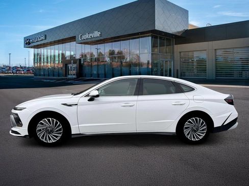 New 2026 Hyundai Sonata Limited FWD image 3
