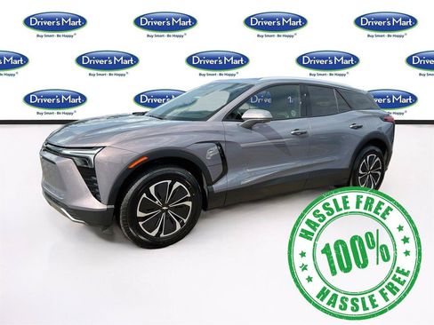 Used 2024 Chevrolet Blazer EV LT AWD/4WD image 3