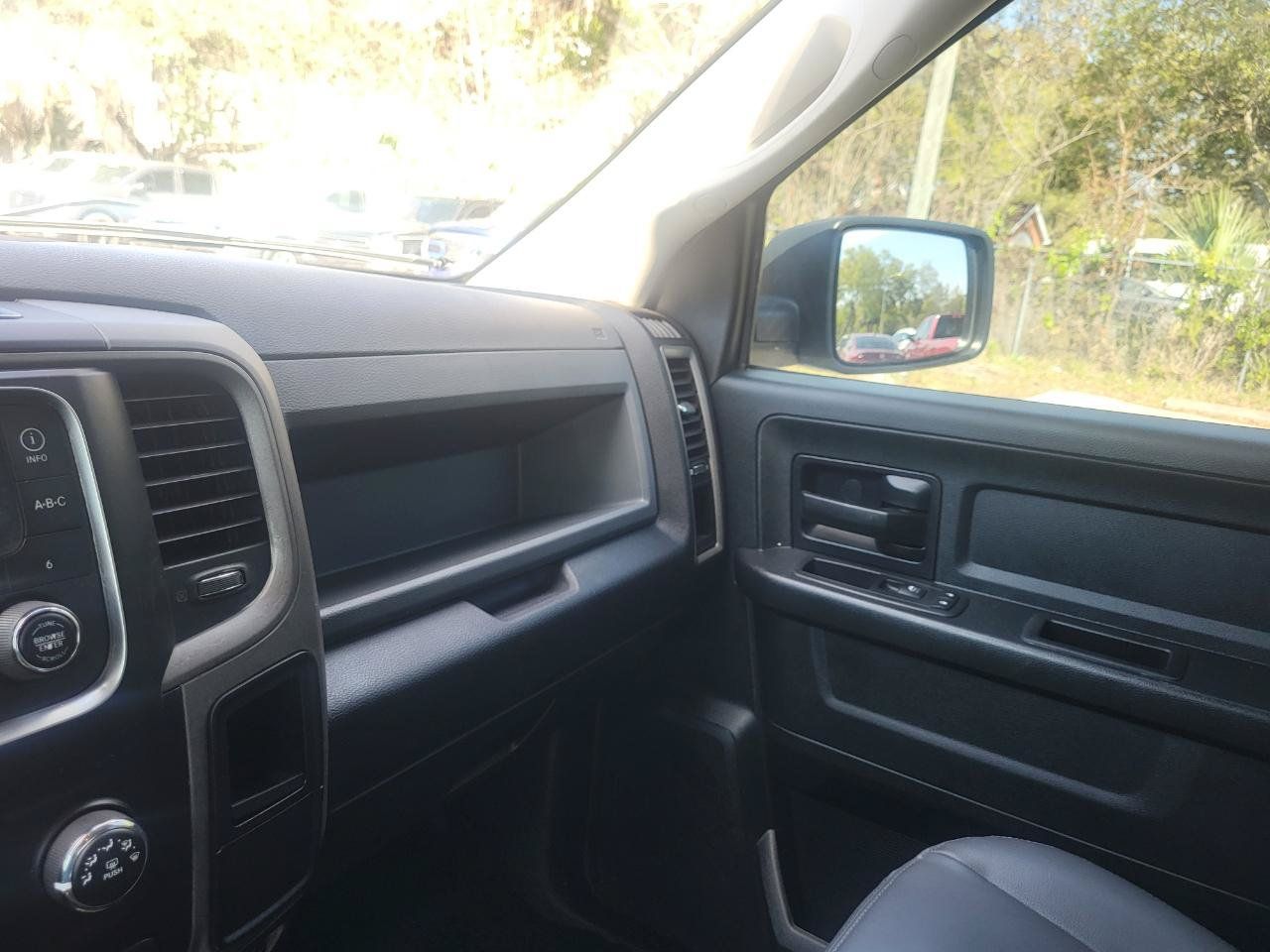Used 2017 RAM 1500 Tradesman RWD image 53