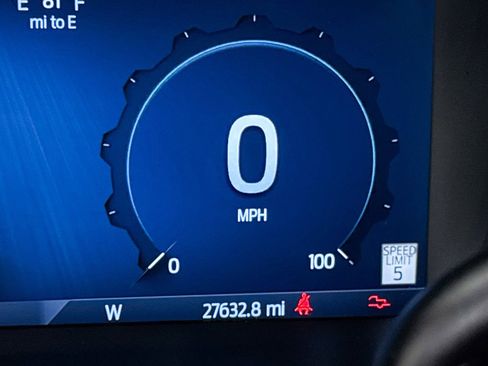 Used 2025 Ford F350 Platinum w/ Tremor Off-Road Package image 36