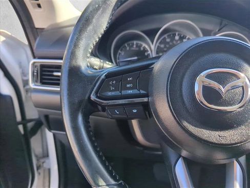 Used 2019 MAZDA CX-5 Touring image 14