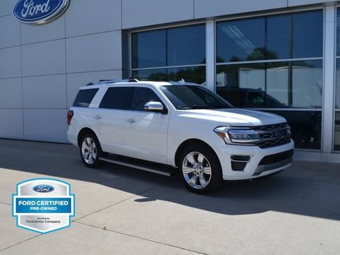 Certified 2024 Ford Expedition Platinum AWD/4WD image 2