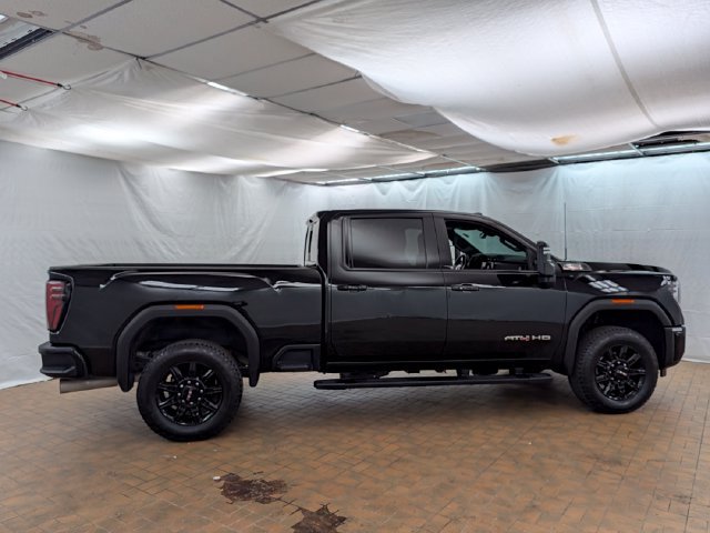 Used 2026 GMC Sierra 2500 AT4 AWD/4WD image 11