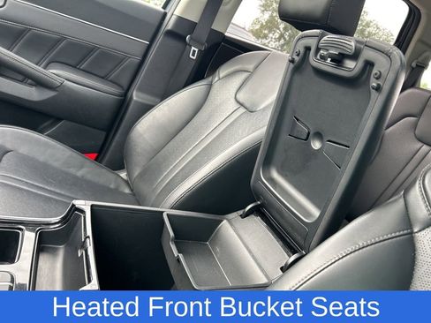 Used 2023 Kia Sorento SX image 31