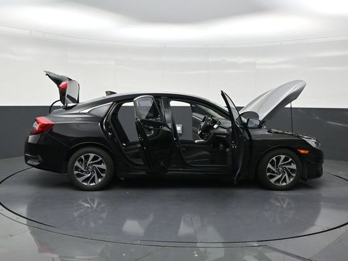Used 2017 Honda Civic EX image 29