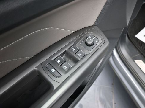 Used 2022 Volkswagen Atlas Cross Sport SEL R-Line w/ Cross Sport MDO Package image 11