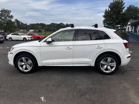 Used 2018 Audi Q5 2.0T Premium Plus w/ Premium Plus Package AWD/4WD image 6
