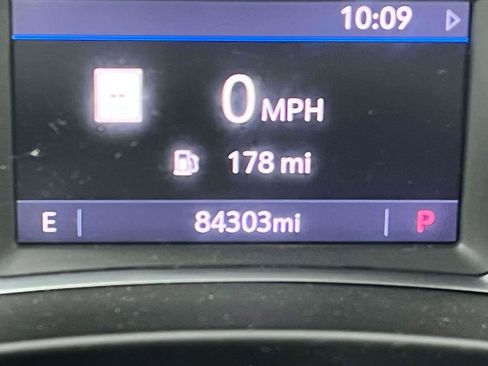 Used 2020 GMC Terrain SLT w/ Preferred Package image 28