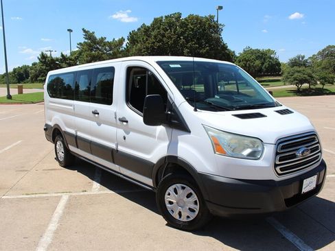 Used 2016 Ford Transit 350 XLT RWD image 6
