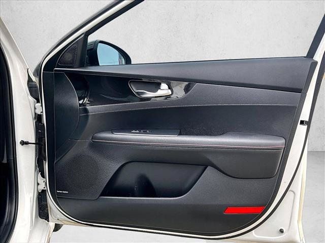 Used 2021 Kia Forte GT FWD image 19