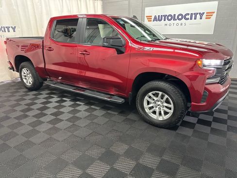 Used 2022 Chevrolet Silverado 1500 RST AWD/4WD image 2