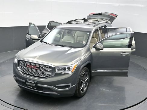 Used 2018 GMC Acadia Denali w/ Technology Package image 24