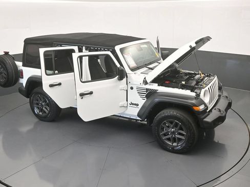 Used 2024 Jeep Wrangler Unlimited Sport AWD/4WD image 65