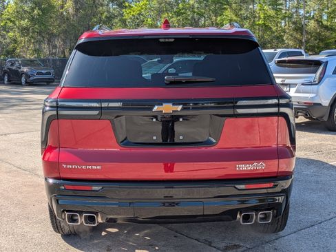 New 2026 Chevrolet Traverse High Country FWD image 29