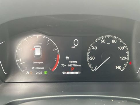 Used 2025 Honda Pilot Touring image 12