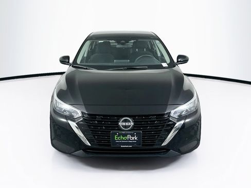Used 2024 Nissan Sentra S FWD image 2