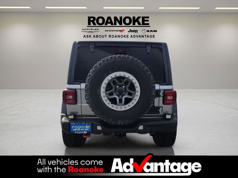 Used 2018 Jeep Wrangler Rubicon w/ Steel Bumper Group image 8