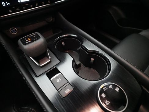 Certified 2023 Nissan Rogue SL image 17