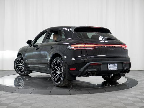 Used 2026 Porsche Macan Turbo image 35